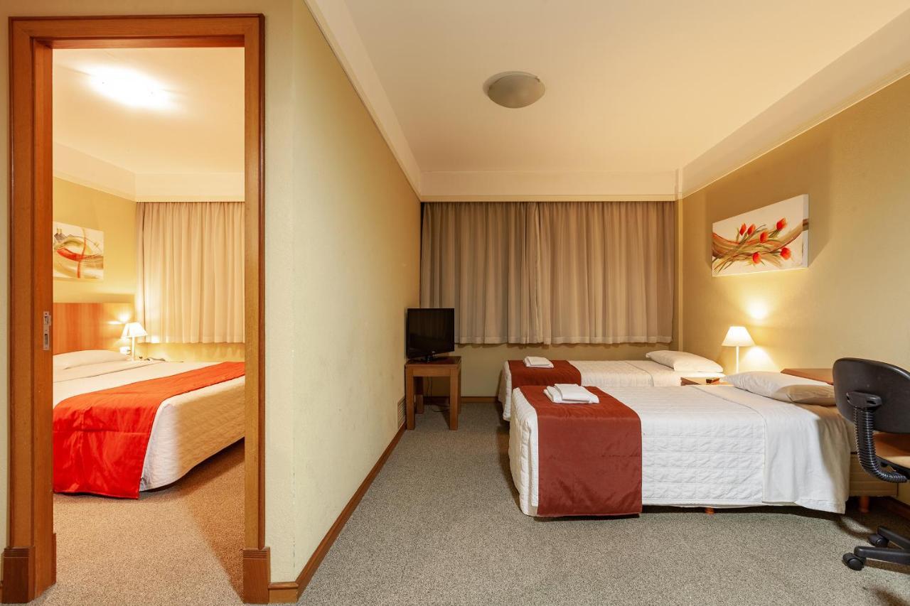 Tri Hotel Executive Caxias Caxias do Sul Exterior foto
